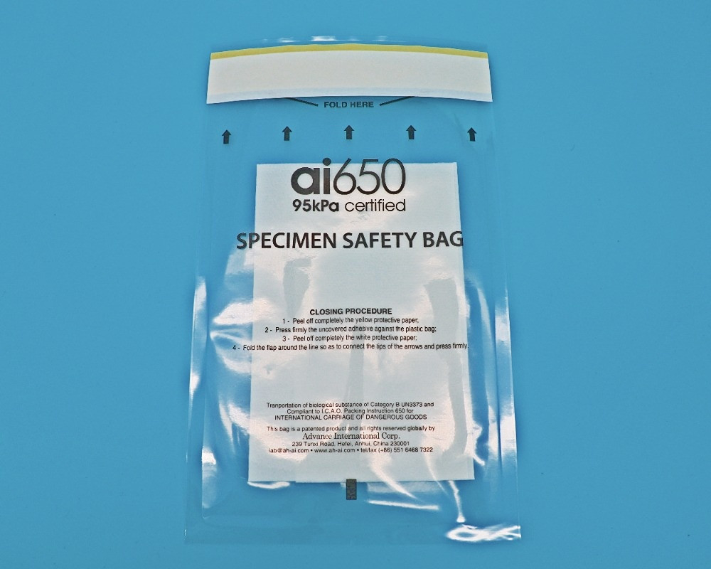 High Absorbent Zipper Top LDPE 95kPa Bags For Urine Specimen Collection Kit