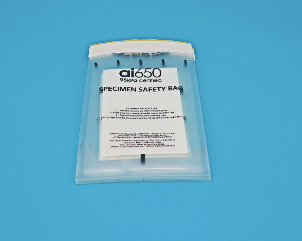 Offset Printed Absorbent Pocket / Medical Ice Bags With Custom Logo Foldable Structure Full Color