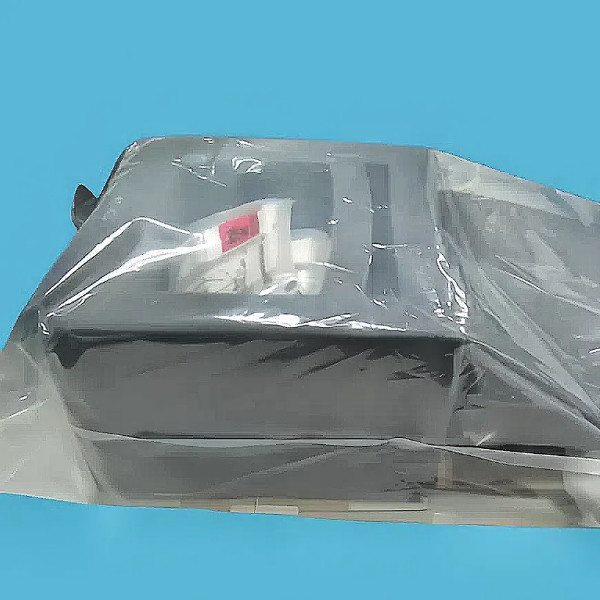 Customize Size Black Specialized Drop Box Ensures Safe Transportation Of Coagulation Samples In The Laboratory