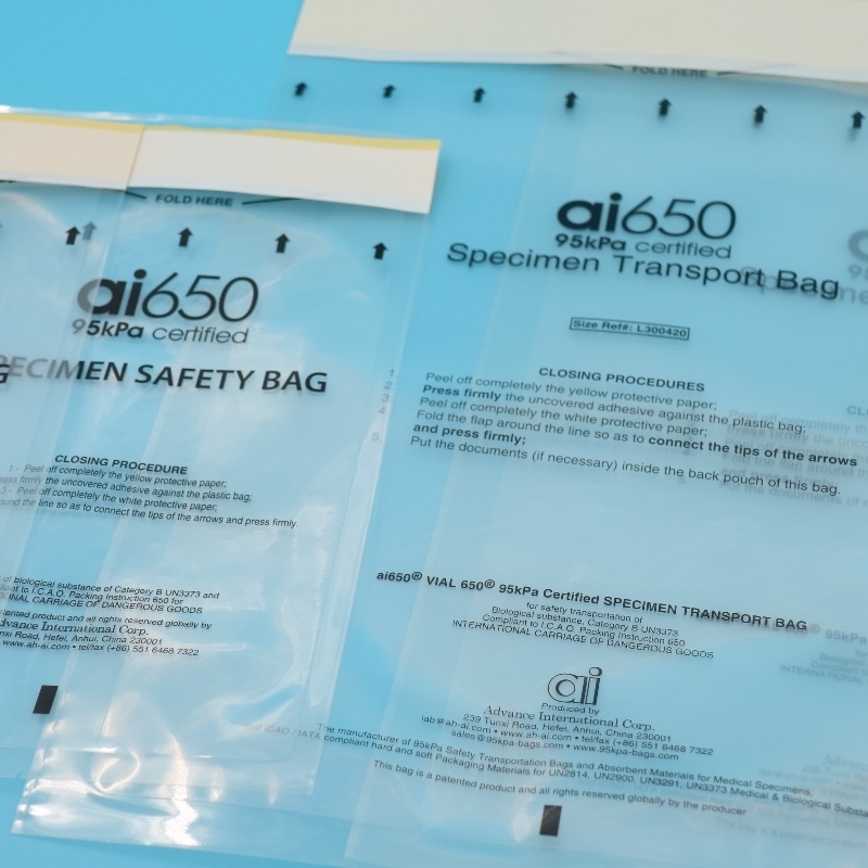 95kpa Specimen Transport Bag With Absorbent Tubes And Pouches For Medical Samples Leakproof Protection
