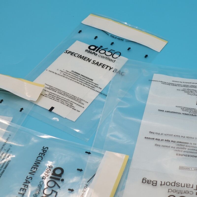 OEM Absorbent Pads & Pouches Manufacturer 95kPa Absorbent Pad In 2 Bay / 7 Bay Pocket, White Sample Pad Available For Custom Branding