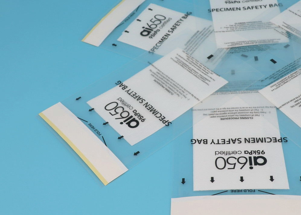 95 kPa Pressure Bag with absorbent pads For Diagnostic Infectious Specimen Transport